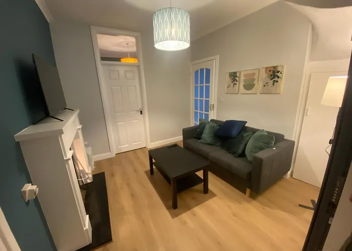 Newly Furnished 5 Bedroom Gem In Sligo