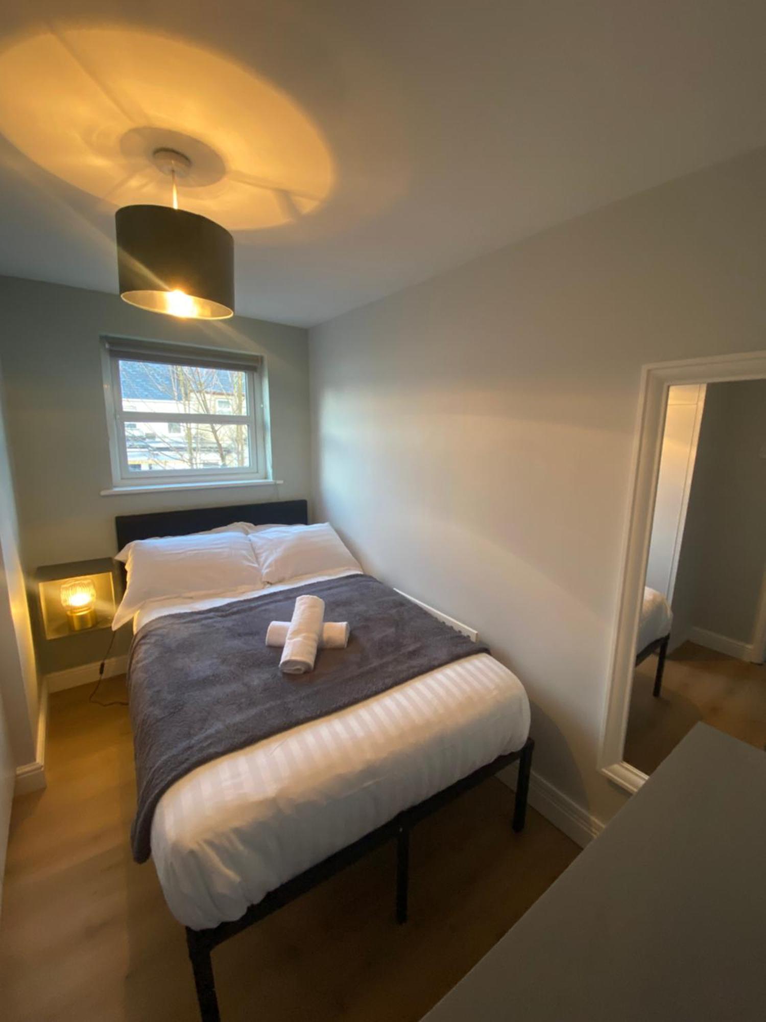 Ferienhaus Newly Furnished 5 Bedroom Gem In *